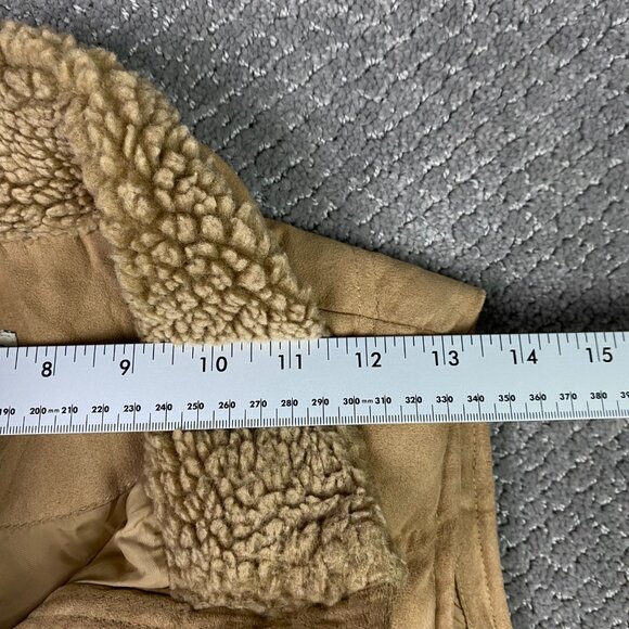 LL Bean Goose Down Puffer Vest Women's Medium Petite Tan Sherpa Collar Full Zip - Picture 10 of 10